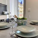 Nestor&jeeves - Blue Ocean - - Very Close Beaches Appartement *